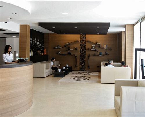 Sanlu Hotel 3*
